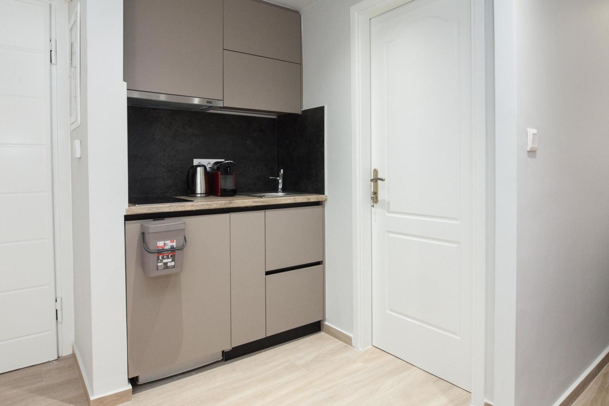 Petralona Gem Hotel-Style Studio With Balcony Афины Экстерьер фото